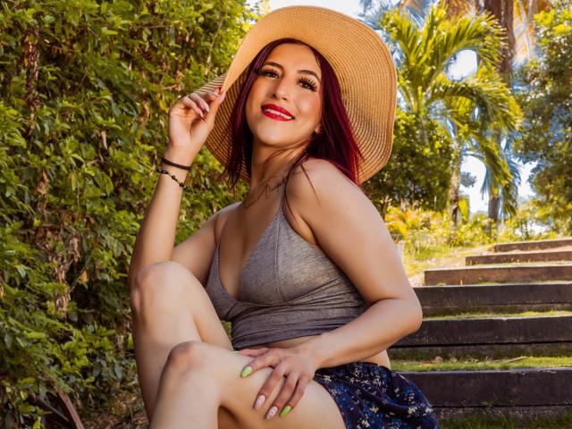 AlissaBrown - Élő pornó és szexkamera - 10446499