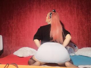 HotAdelayde69 - Live sex cam - 10697623