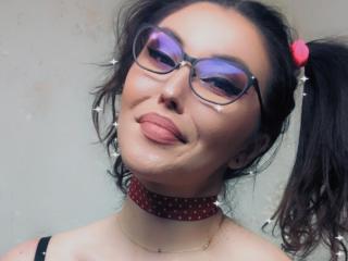 ChaudeGreta - Live porn &amp; sex cam - 11282750