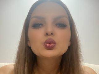 DouceAmelia - Live sex cam - 11419636