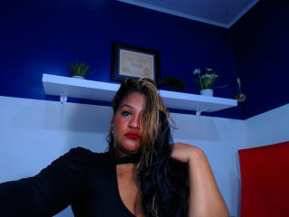 MichelleBrito - Live sex cam - 11679992