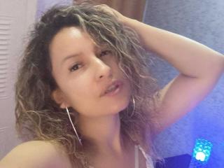 EroticSasha - Live sex cam - 11680172