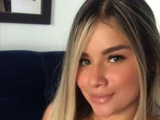 SashaPolet - Live porn & sex cam - 12025728