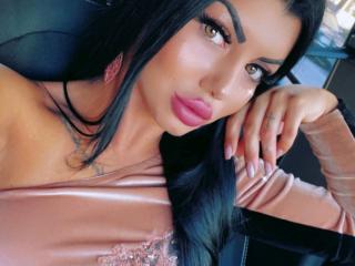 MichelleSquirts - Live Sex Cam - 12294972