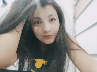 Shanaya - Live sex cam - 13932960