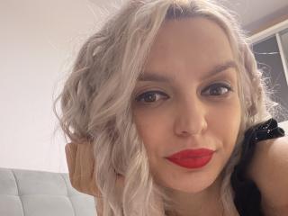 DouceAmelia - Live porn & sex cam - 14604778