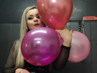 VictoriiaGray - Live porn & sex cam - 14864554