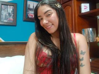 SharonKlart - Live sex cam - 14996350