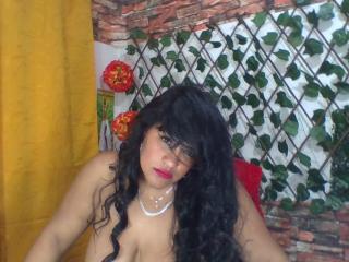 MichelleBrito - Live sex cam - 15054842