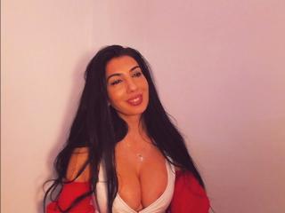 BrunetteBabe69 - Live Sex Cam - 15209802