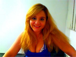 CoquineLilou - Live porn & sex cam - 1537826