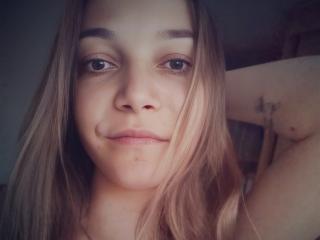 LovelyxEmilly - Live sexe cam - 15411974