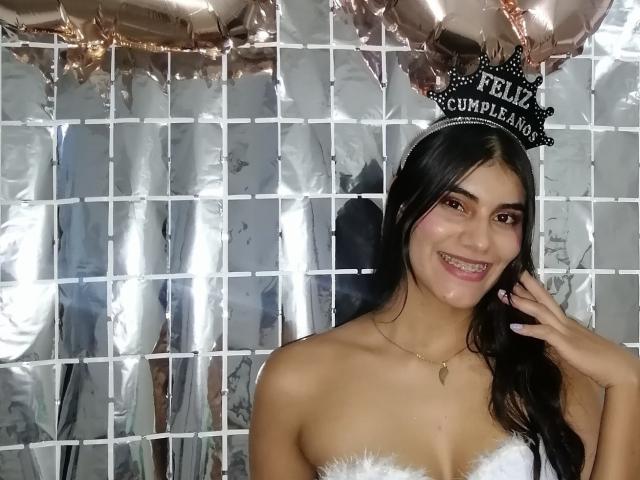 AbbyKey - Live sex cam - 15454162