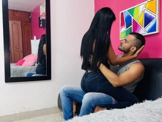 BradAndJenn - Live sexe cam - 15706890