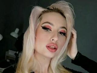 ElzaKom - Live porn & sex cam - 15824642