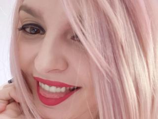 DouceAmelia - Live porn & sex cam - 15994110