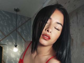 EmilyV - Live Sex Cam - 16165978