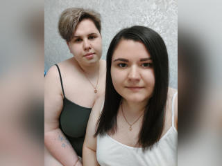 BeckyAndEllen - Live sex cam - 16328938