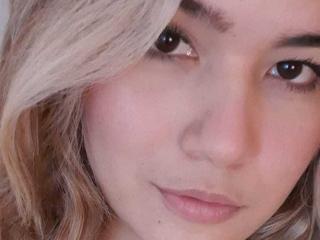 ScarlettZhen - Live Sex Cam - 16355822