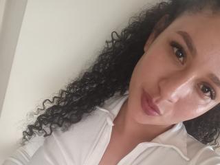 MelaniMouille - Live sex cam - 16626446