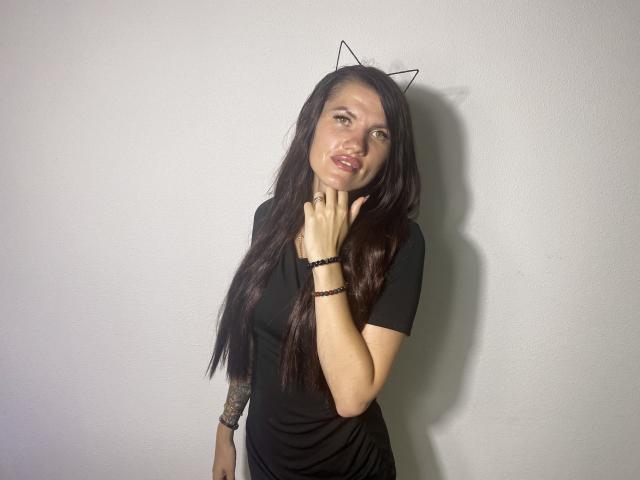 MilaLoona - Sexe cam en vivo - 16653062