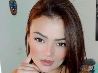 VeronicSaenz - Live porn & sex cam - 16715290