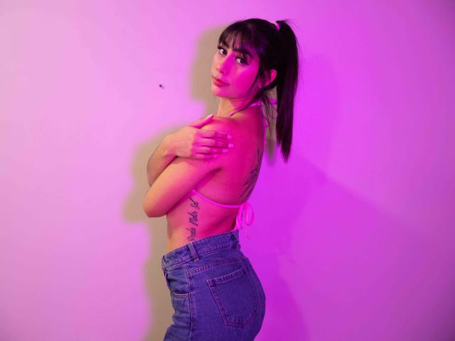 JessicaSoler - Live sex cam - 17173914