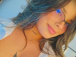 KateZoe - Live porn & sex cam - 17324126