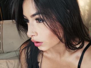 EmilyV - Live Sex Cam - 17509966