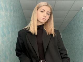 AlexBlossom - Live Sex Cam - 17693074