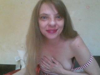 BlondyMarianne - Live sexe cam - 17694778