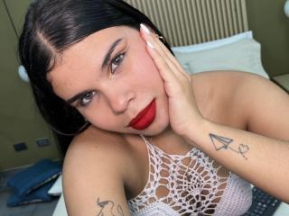 BiancaMoretti - Live porn & sex cam - 17707634