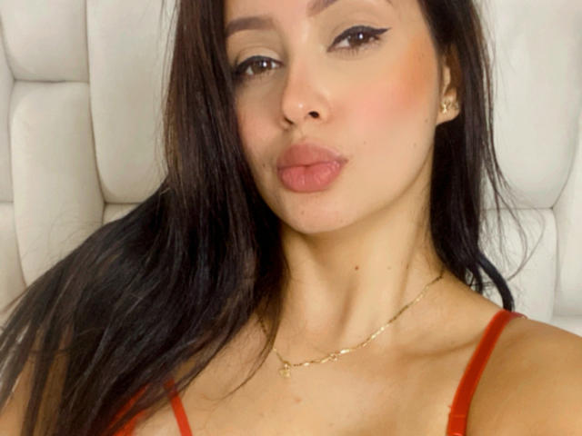 EmilyParkerr - Live sex cam - 17770434