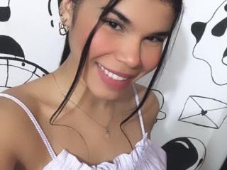 BiancaMoretti - Live porn & sex cam - 17877382