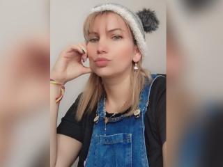 GiuliaAddams - Live sexe cam - 17963582