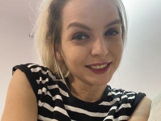 DouceAmelia - Live porn &amp; sex cam - 18016502