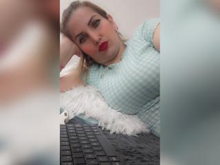 GiuliaAddams - Sexe cam en vivo - 18079566