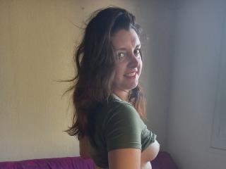 LaFrancaiseJessy - Live porn & sex cam - 18122818