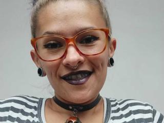 AmelieBlake - Live porn & sex cam - 18421970