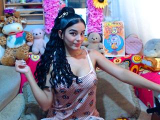 TalianaSquirt - Live sex cam - 18450194