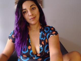 PrettyEllie - Live sex cam - 18482954