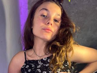 MiracleGini - Live sex cam - 18620250