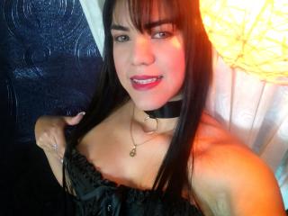 KarlyGreyKiss - Live porn & sex cam - 18934302