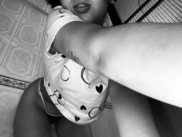 NicollSanchez - Live sex cam - 19012186