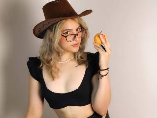 CarolineJones69 - Sexe cam en vivo - 19048154