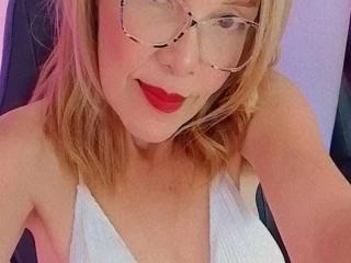 KellyLust - Live sexe cam - 19074238