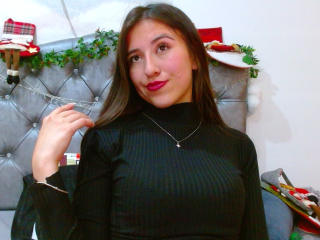 KatiaRobertss - Live porn & sex cam - 19202206