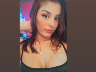 TalianaSquirt - Live sex cam - 19247306