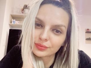 DouceAmelia - Live sexe cam - 19340854