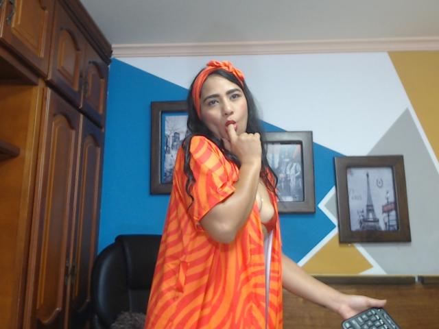 AfroditaHan - Live porn &amp; sex cam - 19471018